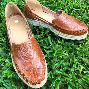 Women’s Mexican Handmade Leather Huaraches. Size 7